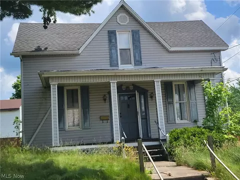 221 Franklin St, Barnesville, OH 43713