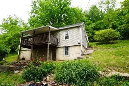 67915 Crosley Rd, Bridgeport, OH 43912