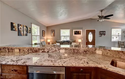 Kitchen - 4026 9th St NW, Canton, OH 44708 photo 4 of 5