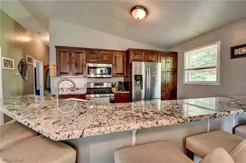 Kitchen - 4026 9th St NW, Canton, OH 44708 photo 2 of 5