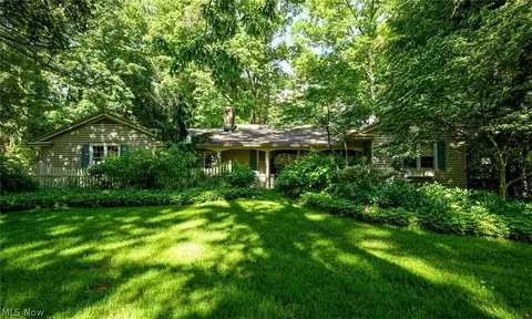 280 Bittersweet Rd, Akron, OH 44333
