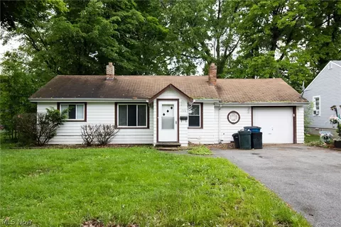 1222 E 340th St, Eastlake, OH 44095