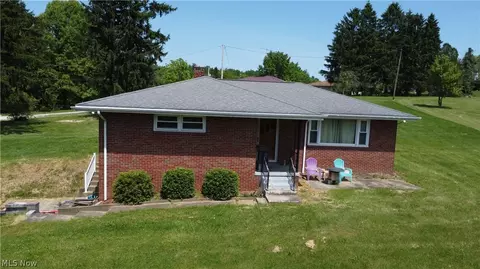 72260 Barton Rd, Bridgeport, OH 43912