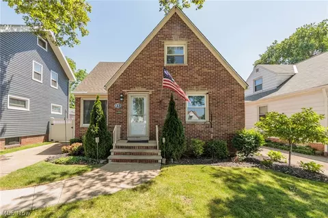 6407 Alber Ave, Parma, OH 44129