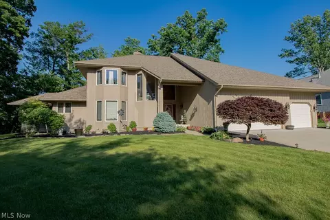 7301 Mountain Quail Pl, Concord, OH 44077
