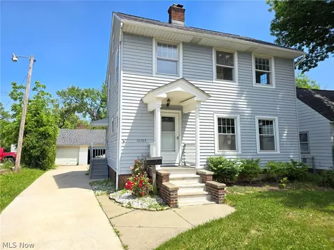 10705 Plymouth Ave, Garfield Heights, OH 44125