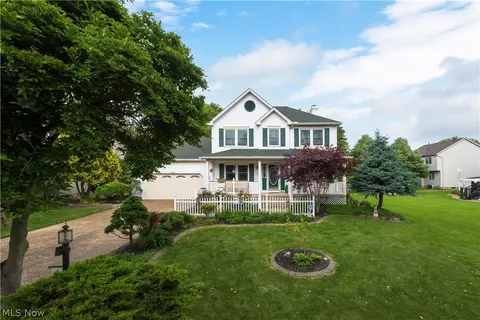 5800 Province Ct, Lorain, OH 44053