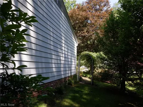 Exterior - 5920 Buckboard Ln, Solon, OH 44139 photo 6 of 6