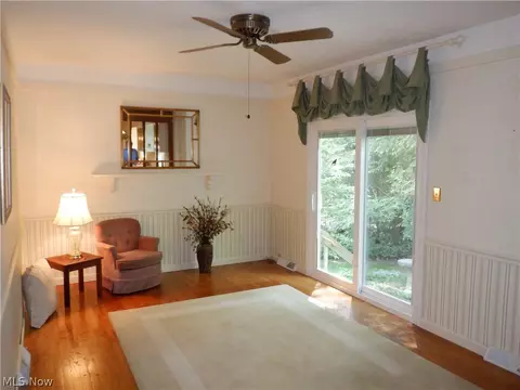 Living - 5920 Buckboard Ln, Solon, OH 44139 photo 4 of 4