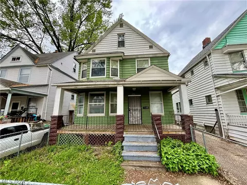 3154 W 82 St, Cleveland, OH 44102