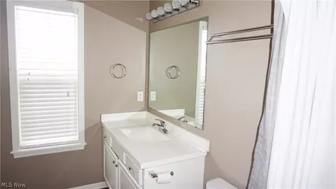 5337 Treeview Cir, Kent, OH 44240 photo 35