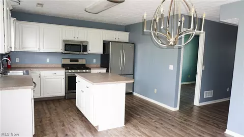 5337 Treeview Cir, Kent, OH 44240 photo 17