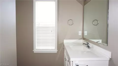 5337 Treeview Cir, Kent, OH 44240 photo 36