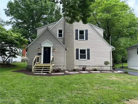7351 N Lima Rd, Poland, OH 44514