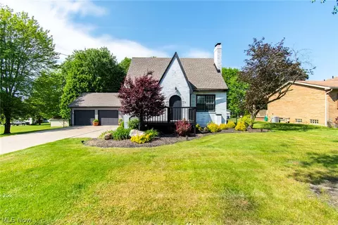 2854 Spitler Rd, Poland, OH 44514