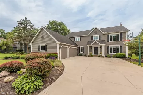 31366 Saint Andrews, Westlake, OH 44145