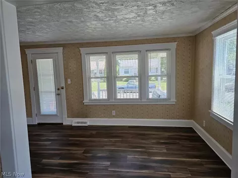 Living - 227 Warren Ave, Elyria, OH 44035 photo 2 of 2