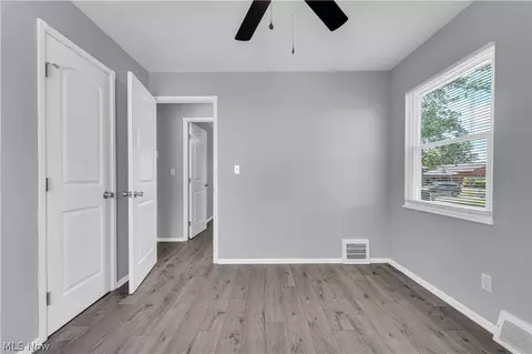 Bedroom - 1234 Cedar Dr, Lorain, OH 44052 photo 2 of 2