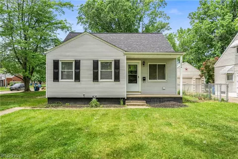 1234 Cedar Dr, Lorain, OH 44052
