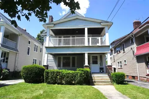 2168 Edgewood Rd, Cleveland, OH 44118
