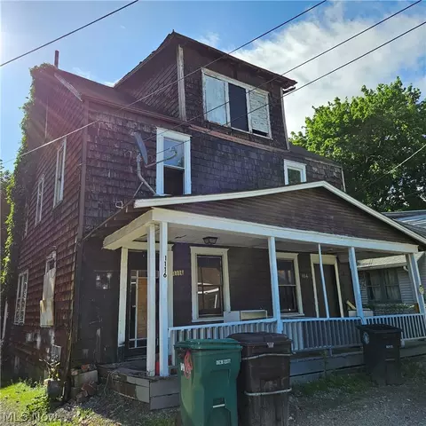 1114 Oak Ave NW, Canton, OH 44708