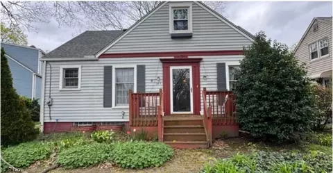 101 Sheldon Dr, Akron, OH 44313