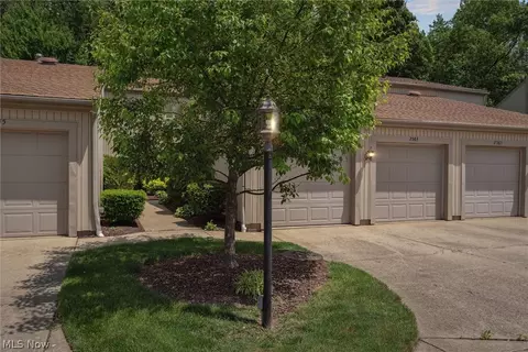 2563 Kimberly, Westlake, OH 44145