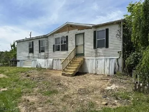 31175 Painter Ridge Rd, Vinton, OH 45686