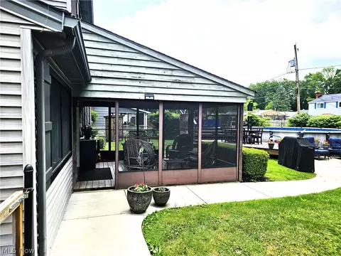 341 Georgia Ave, Elyria, OH 44035 photo 6