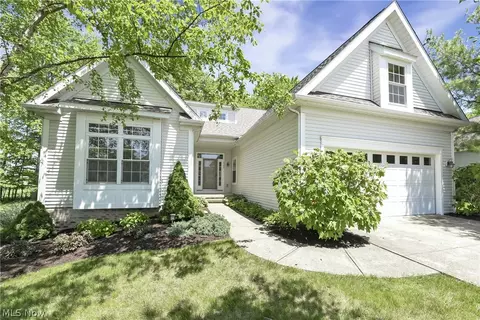 2568 Barnsley Way, Broadview Heights, OH 44147