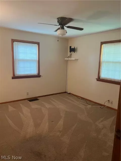 Bedroom - 263 Tolbert St, Wadsworth, OH 44281 photo 1 of 2