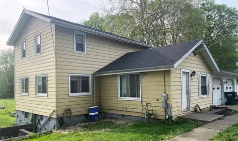 4090 Marihill Dr SE, Minerva, OH 44657
