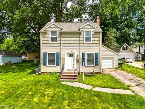 1735 Grant Ave, Cuyahoga Falls, OH 44223