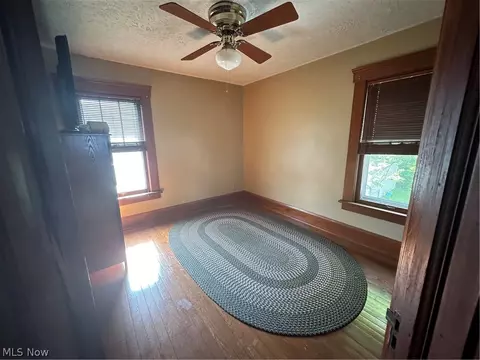 135 Hamilton St, Elyria, OH 44035 photo 8
