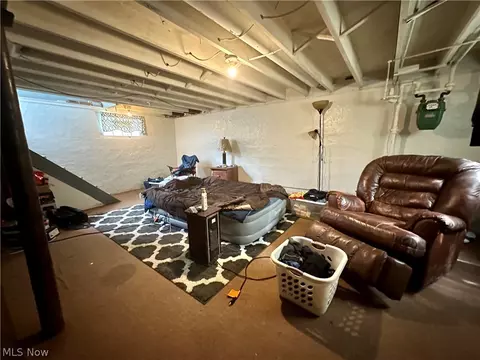 135 Hamilton St, Elyria, OH 44035 photo 10