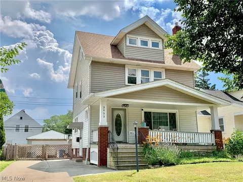 3953 W 210th St, Fairview Park, OH 44126