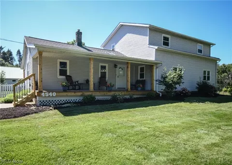 4540 Ridge Rd, Wadsworth, OH 44281