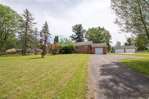 27950 Cannon Rd, Solon, OH 44139