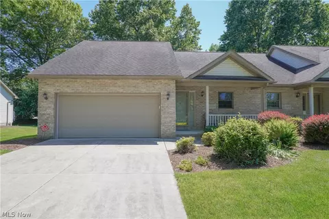 7472 Dale Hollow Cir NW, Massillon, OH 44646