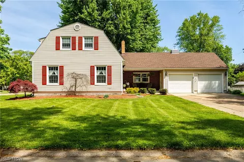 2819 Lynn Dr, Sandusky, OH 44870