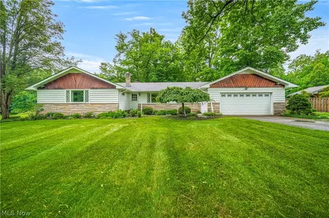 212 Orton Rd, Painesville, OH 44077