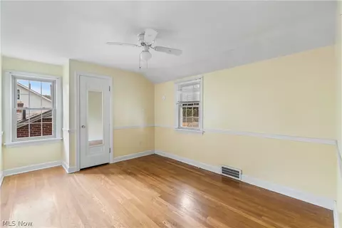 Bedroom - 217 Montrose Ave NW, Canton, OH 44708 photo 3 of 6