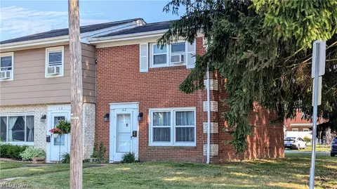 162 N 19th St, Wheeling, WV 26003 photo 1