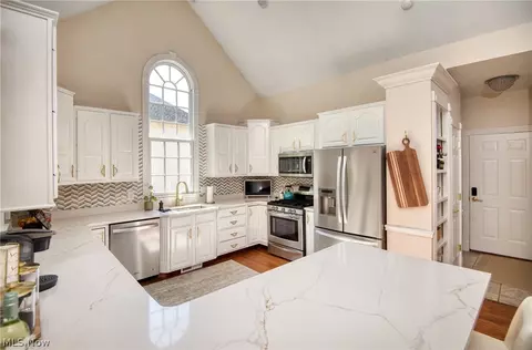 Kitchen - 225 Colonial Dr, Canfield, OH 44406 photo 2 of 2