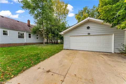 Exterior - 21 Jackson Blvd, Bedford, OH 44146 photo 1 of 3