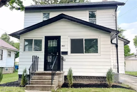 921 Eva Ave, Akron, OH 44306
