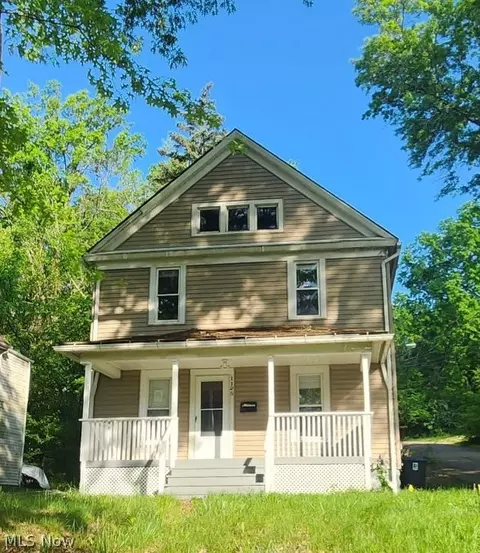 1128 East Ave, Akron, OH 44307