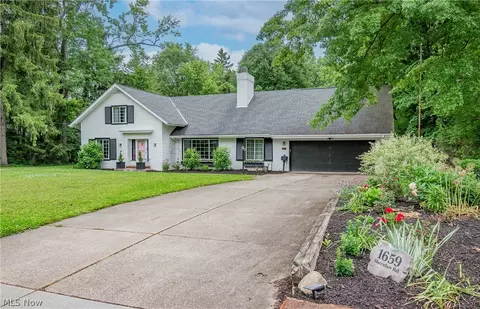 1659 Sheridan Rd, South Euclid, OH 44121