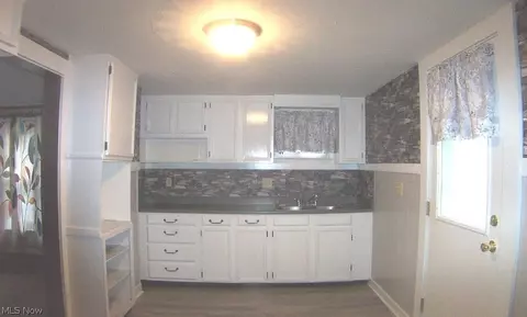 Other - 376 12 E Ohio Ave, Sebring, OH 44672 photo 8 of 11