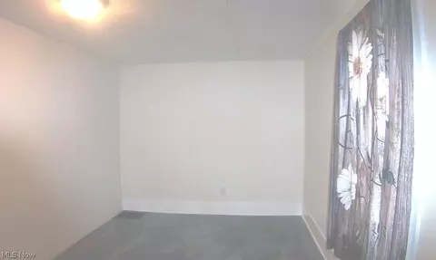 Bedroom - 376 12 E Ohio Ave, Sebring, OH 44672 photo 2 of 3